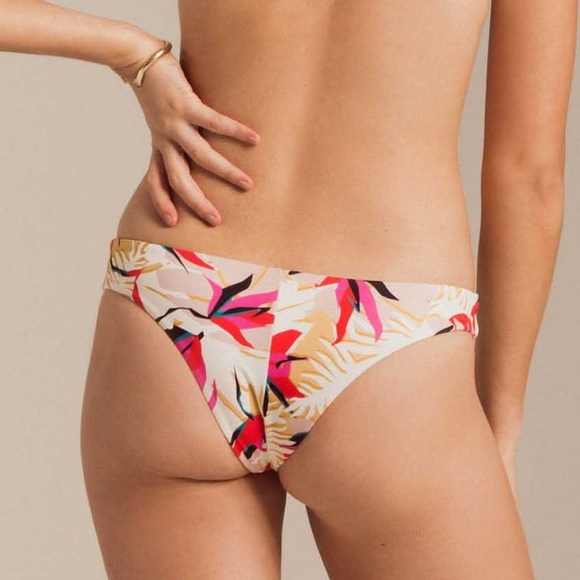 π₯π₯BILLABONG - LOVE LIKE SUMMER TROPIC SETπ₯π₯ - Picture 5 of 5